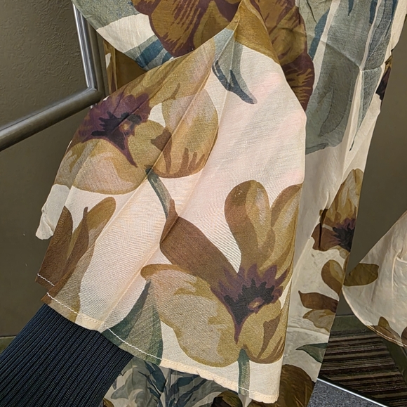 Big Sale! Peony Memento Maxi Dress - Picture 6 of 8